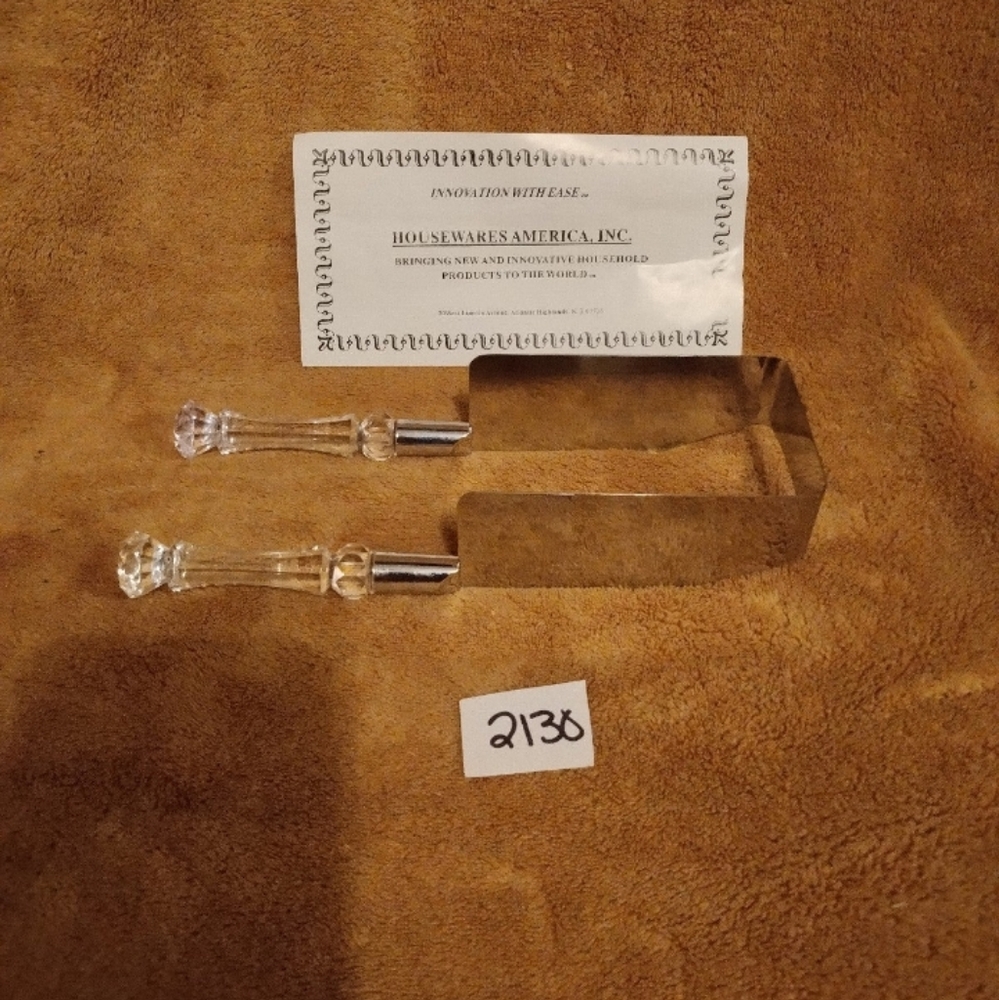 Housewares America Krystal Kake Kut'r #3130